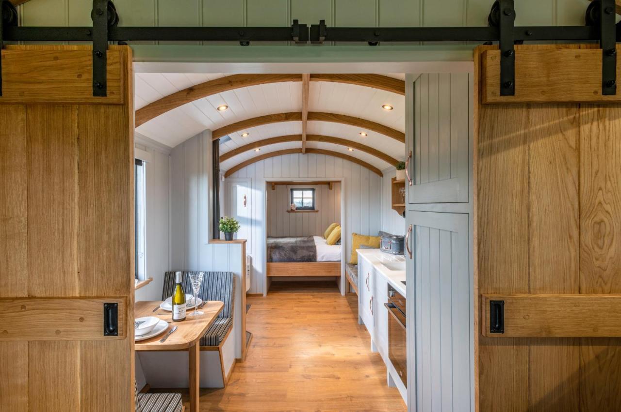 Monkwood Shepherds Hut - Ockeridge Rural Retreats Worcester Kültér fotó