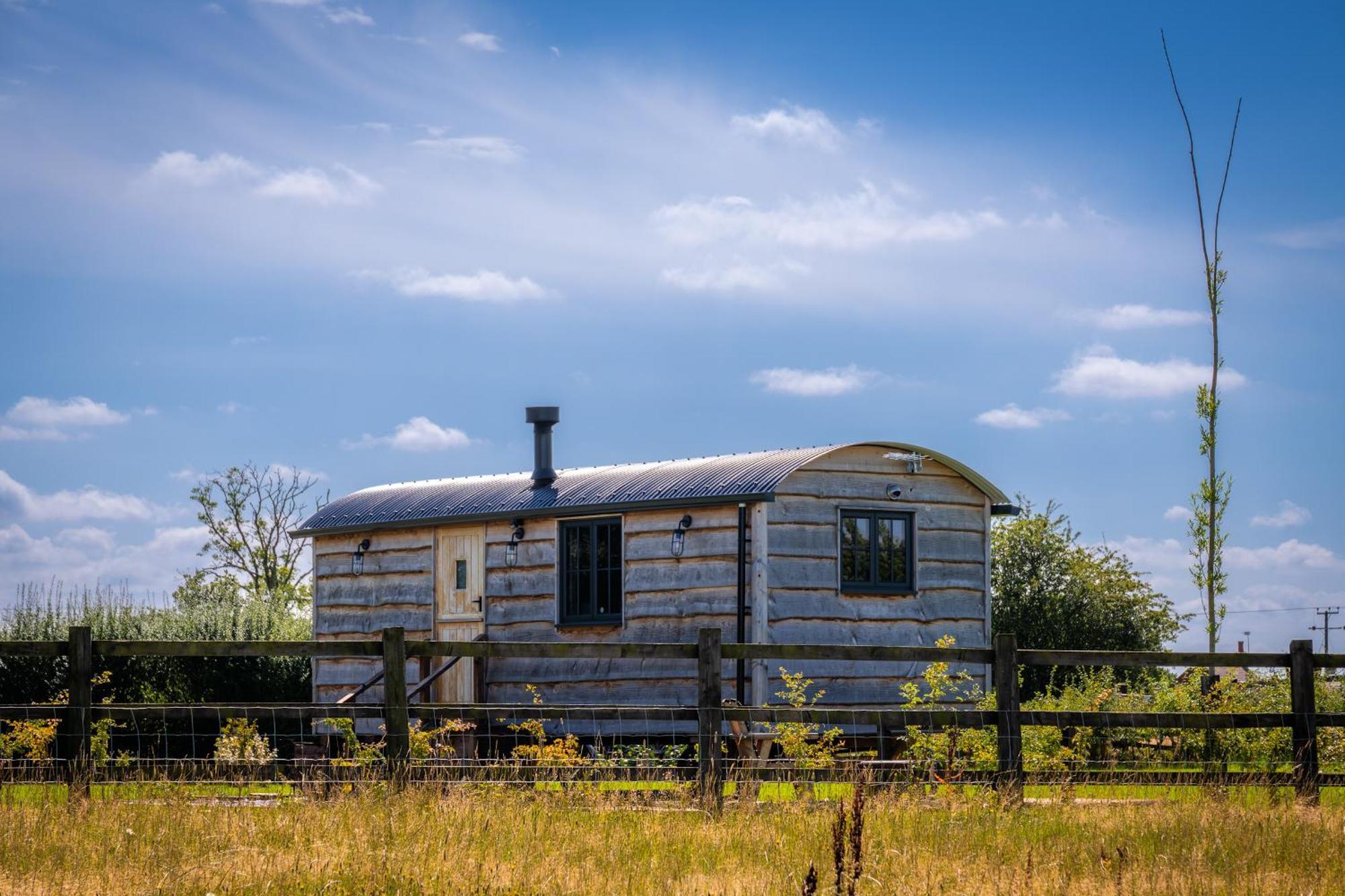 Monkwood Shepherds Hut - Ockeridge Rural Retreats Worcester Kültér fotó