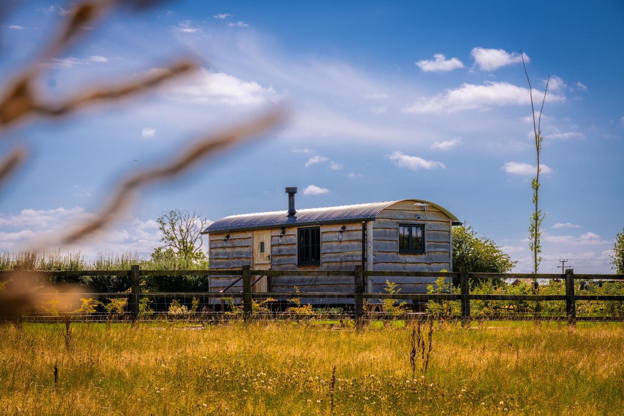Monkwood Shepherds Hut - Ockeridge Rural Retreats Worcester Kültér fotó